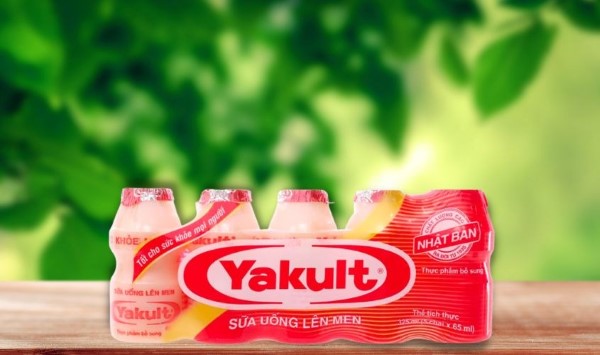 Yakult bao nhiêu calo? Khám phá lợi ích sức khỏe của thức uống này