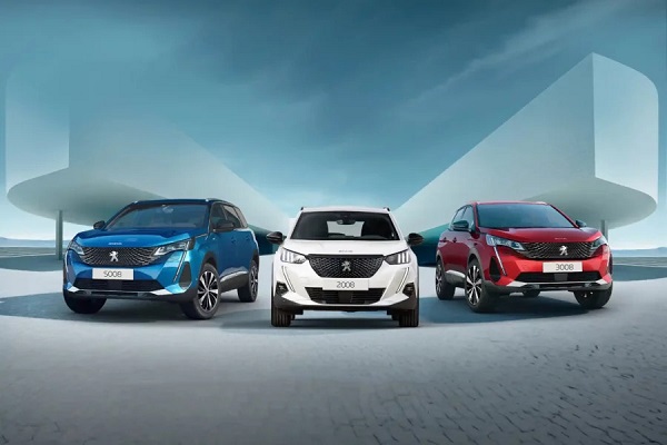 Peugeot nổi tiếng với những động cơ mạnh mẽ, tiết kiệm nhiên liệu