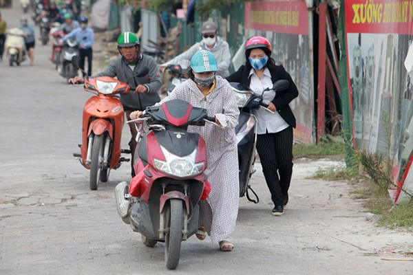 Xe máy đang đi bị hụt ga chết máy​: Nguyên nhân và cách xử lý