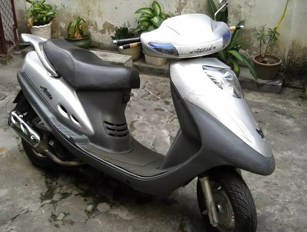 SYM Attila đời cũ